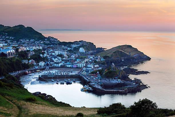 Lfracombe Holiday Apartment Close To Tunnels Beaches Ilfracombe Buitenkant foto